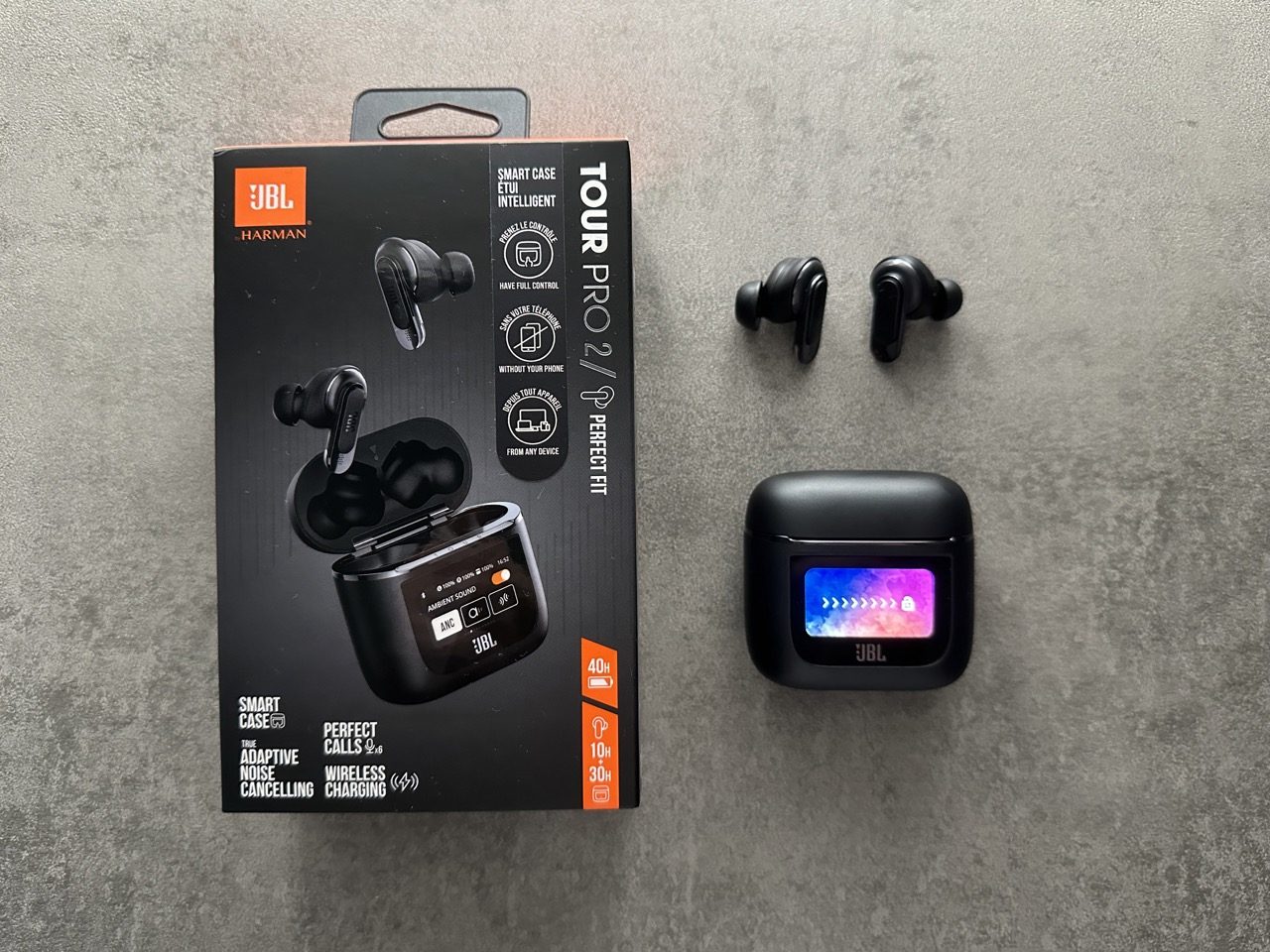 JBL Tour Pro 2
